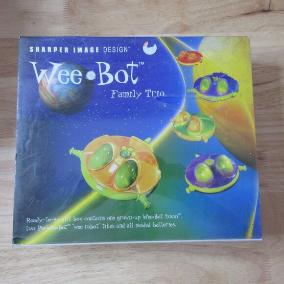 Sharper Image Design WEE BOT Family Trio 3 Robots - Wireless Translator - SEALED - Picture 2 of 9